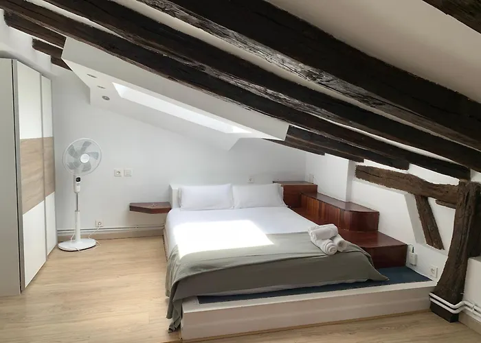 Precioso Atico En Casco Viejo * Bilbao