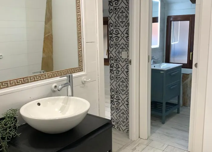 Precioso Atico En Casco Viejo Homestay