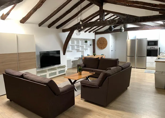 Precioso Atico En Casco Viejo * Bilbao